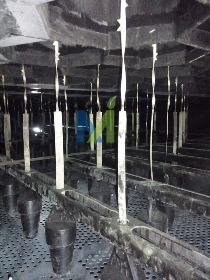 河北百瑞彩票湿电除尘器阴极线检修安装图